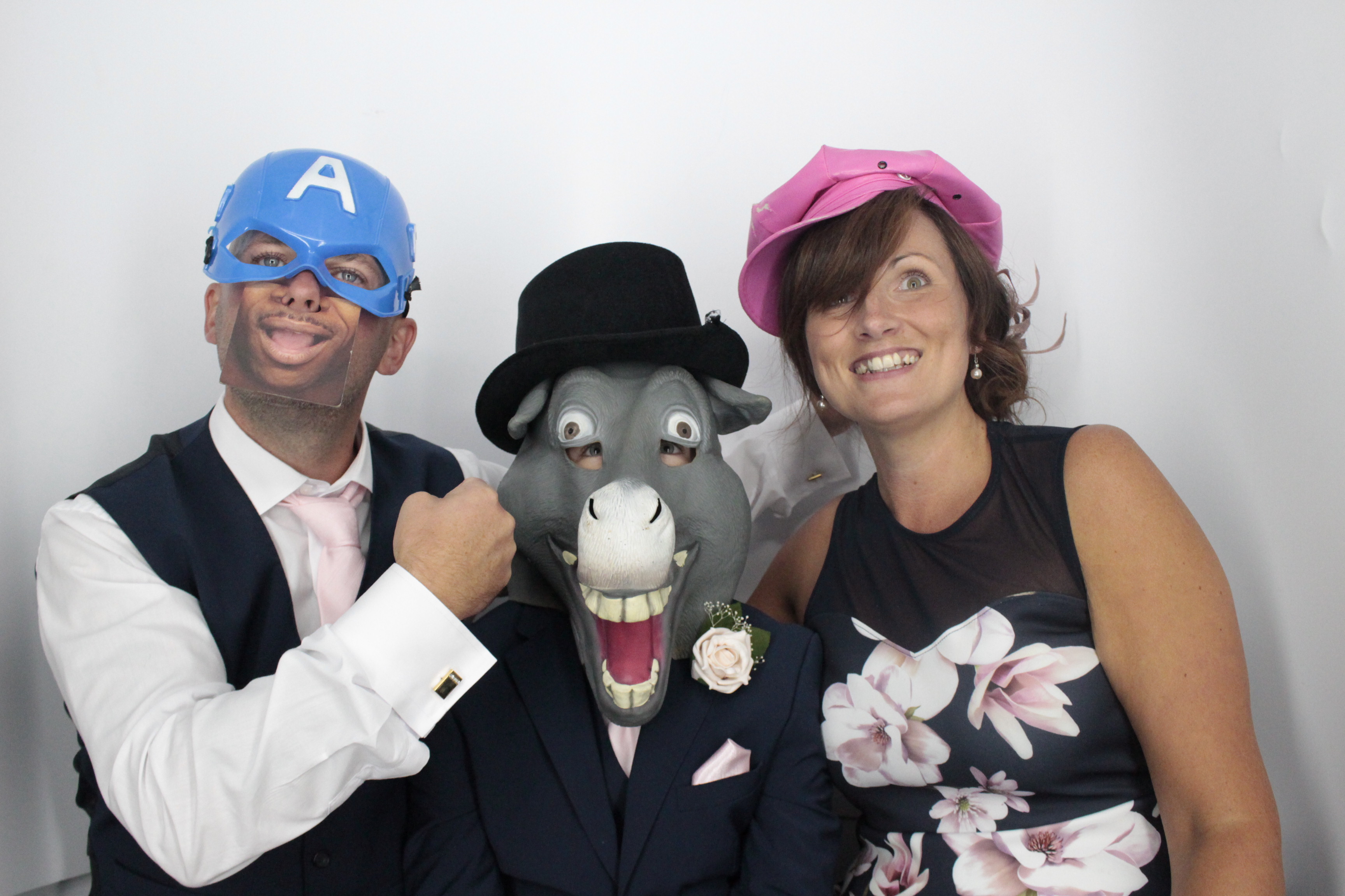 Kim & Andy's Wedding | View more photos from the event at gallery.myphotoboothexperience.co.uk/u/MyPhotoBoothExperienceLtd/Kim-Andys-Wedding